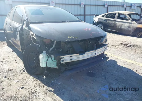 2020 Toyota Corolla Le z USA, uszkodzony, nr VIN 5YFEPRAE5LP065355